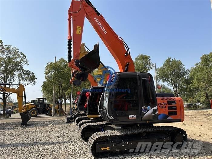 Hitachi ZX 130 Kāpurķēžu ekskavatori