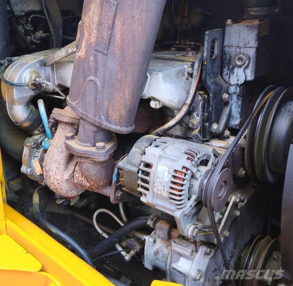 JCB 3 CX Ekskavatori-iekrāvēji