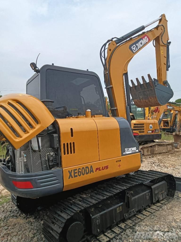 XCMG XE 60 DA Mini ekskavatori < 7 t