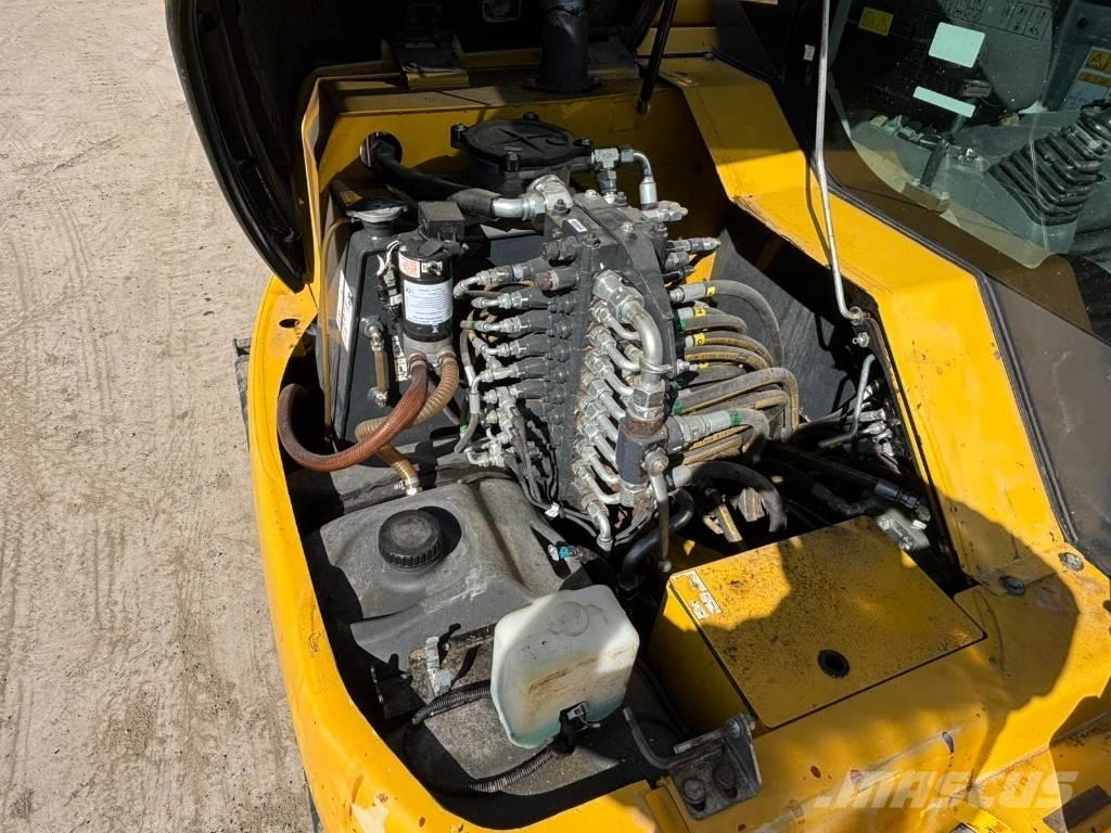 Komatsu PC 80 MR Vidēja lieluma ekskavatori 7 t - 12 t