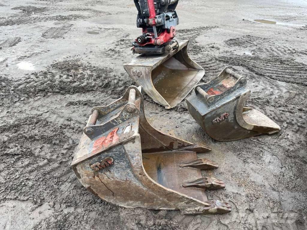 Takeuchi TB 240 Mini ekskavatori < 7 t