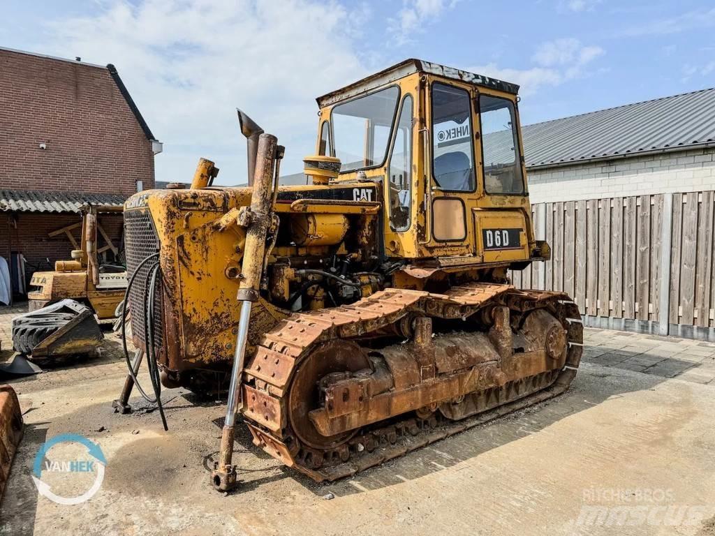 CAT D6D Kāpurķēžu buldozeri