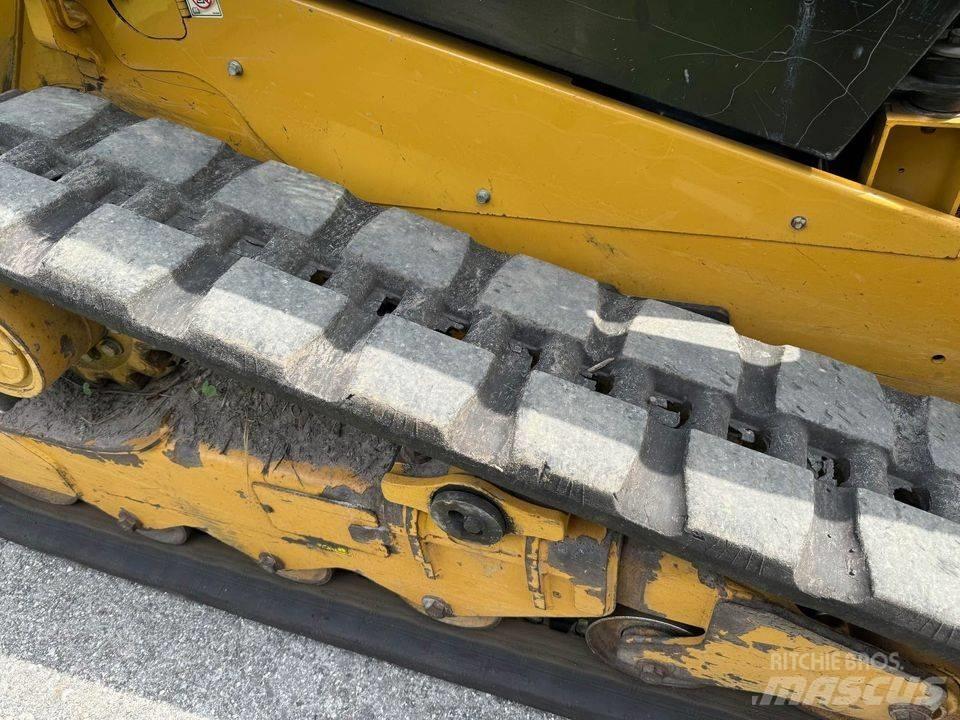 CAT 259 D3 Lietoti riteņu kompaktiekrāvēji