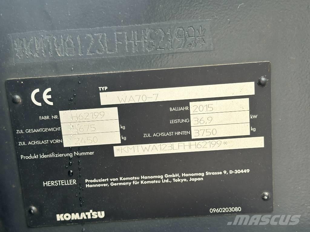 Komatsu WA 70 Iekrāvēji uz riteņiem