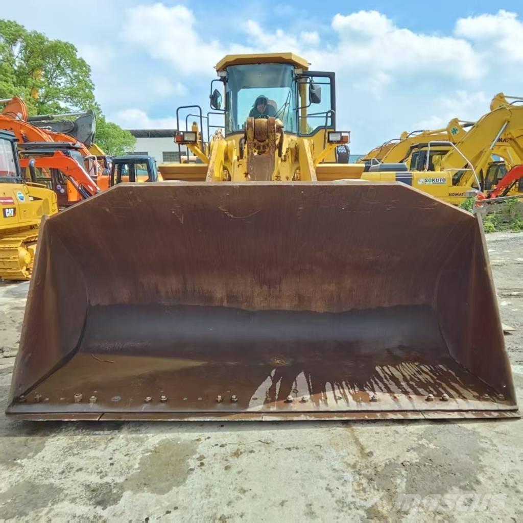 Komatsu WA 500-3 Iekrāvēji uz riteņiem