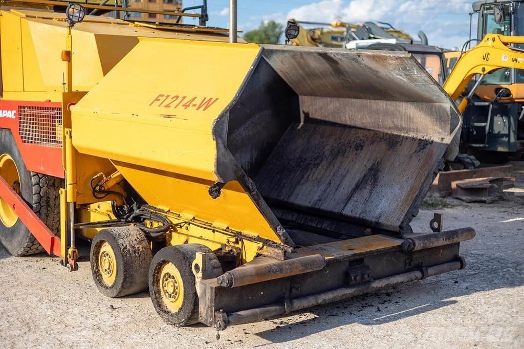 Dynapac F121-4W Asfalta klājēji
