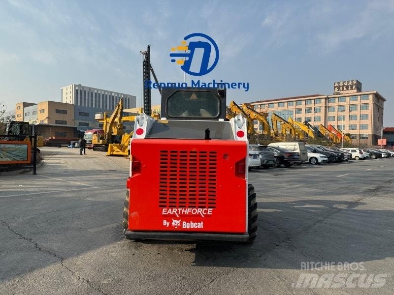 Bobcat S 130 Lietoti riteņu kompaktiekrāvēji