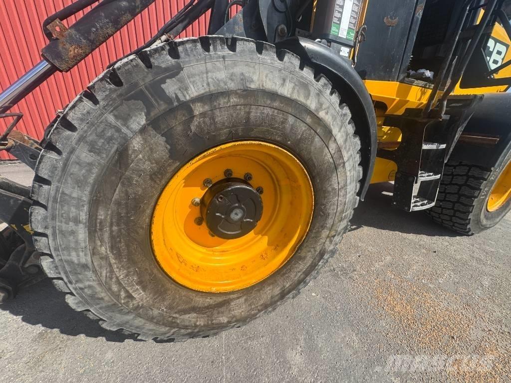 JCB 412 S Iekrāvēji uz riteņiem