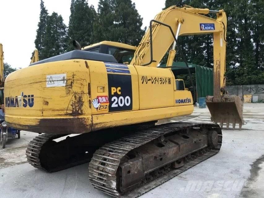 Komatsu pc200-7 Kāpurķēžu ekskavatori