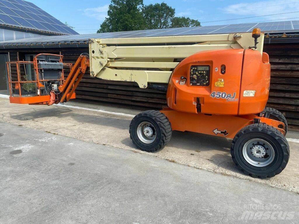 JLG 450AJ Strēles pacēlāji