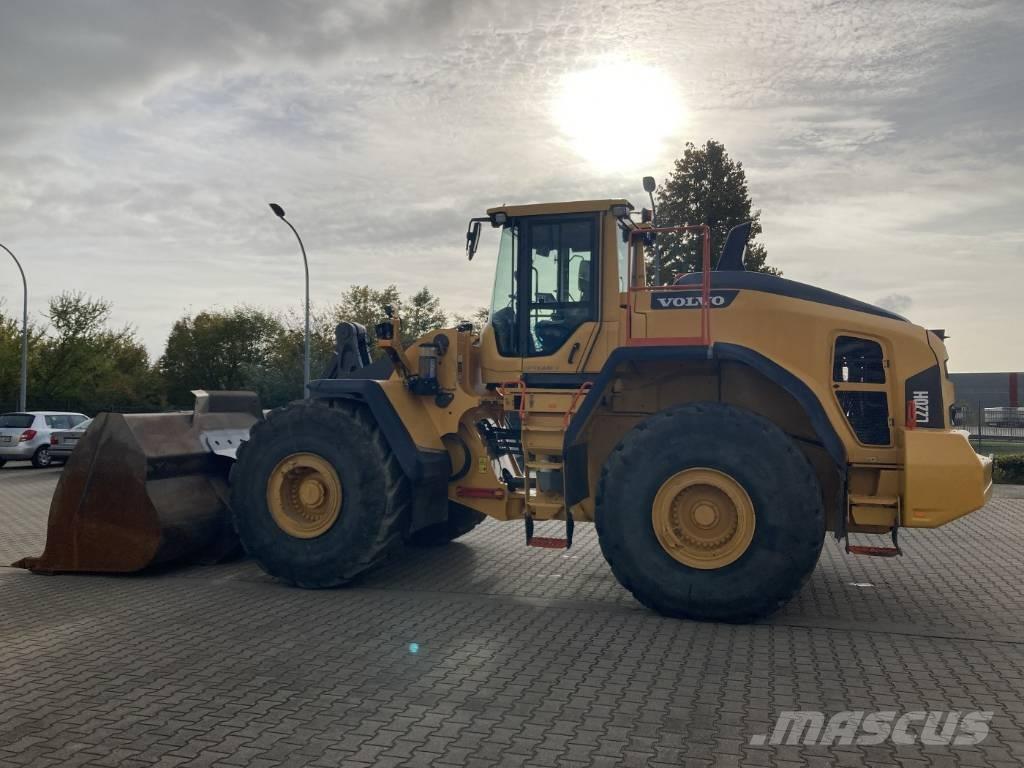 Volvo L 220 H Iekrāvēji uz riteņiem