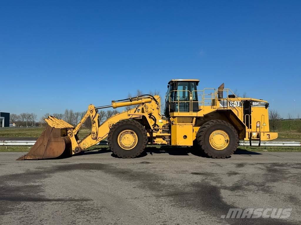 CAT 988H Iekrāvēji uz riteņiem
