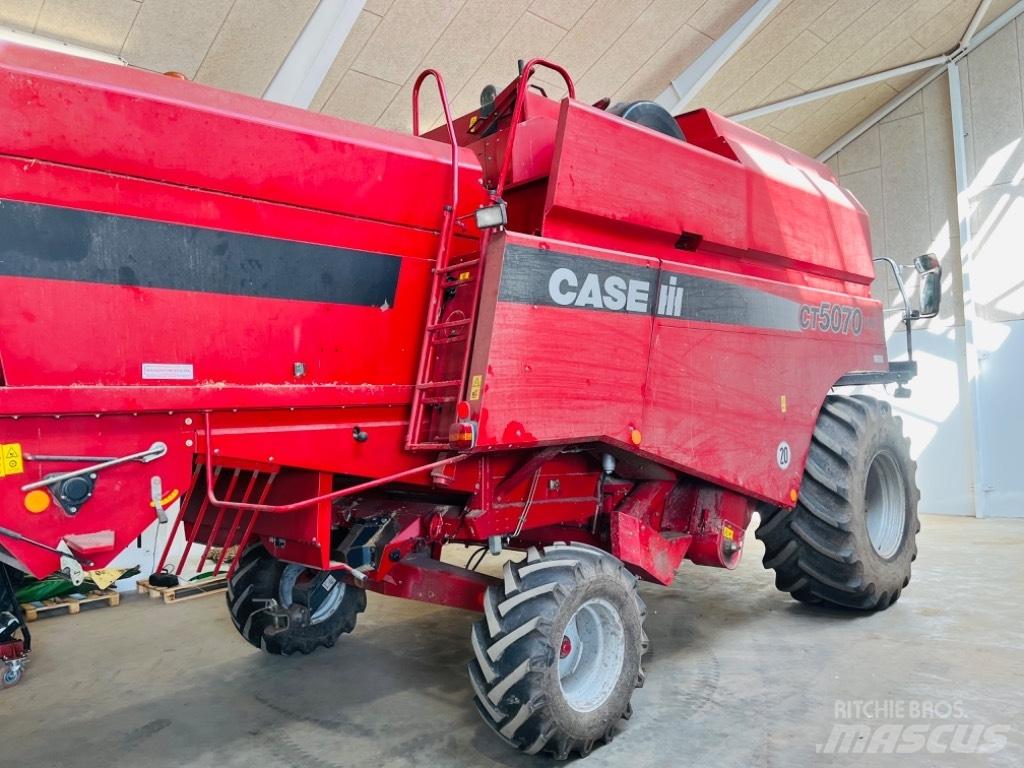Case IH CT 5070 Ražas novākšanas kombaini