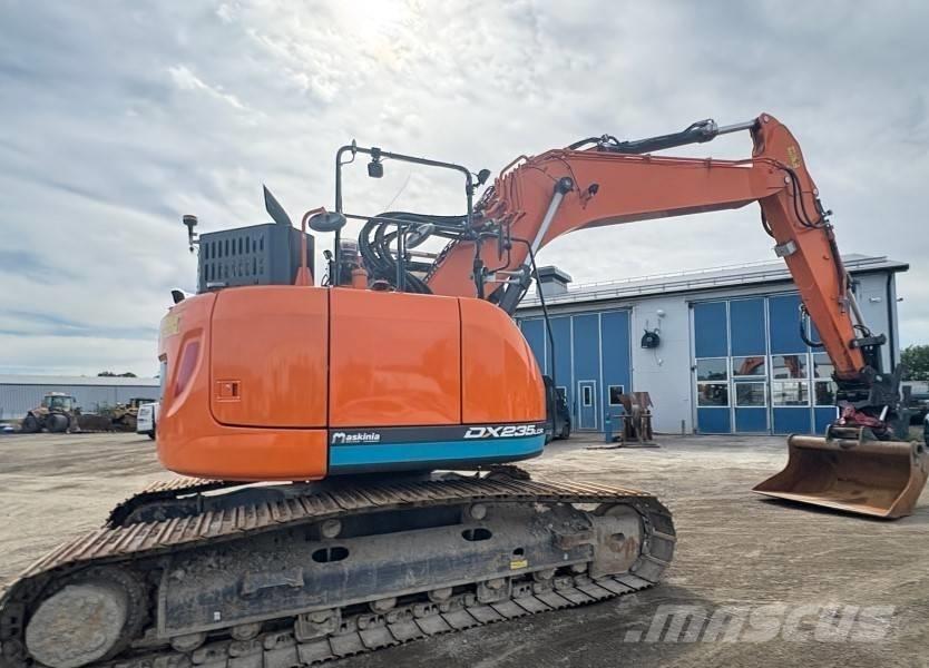 Doosan DX 235 LCR-5 Kāpurķēžu ekskavatori