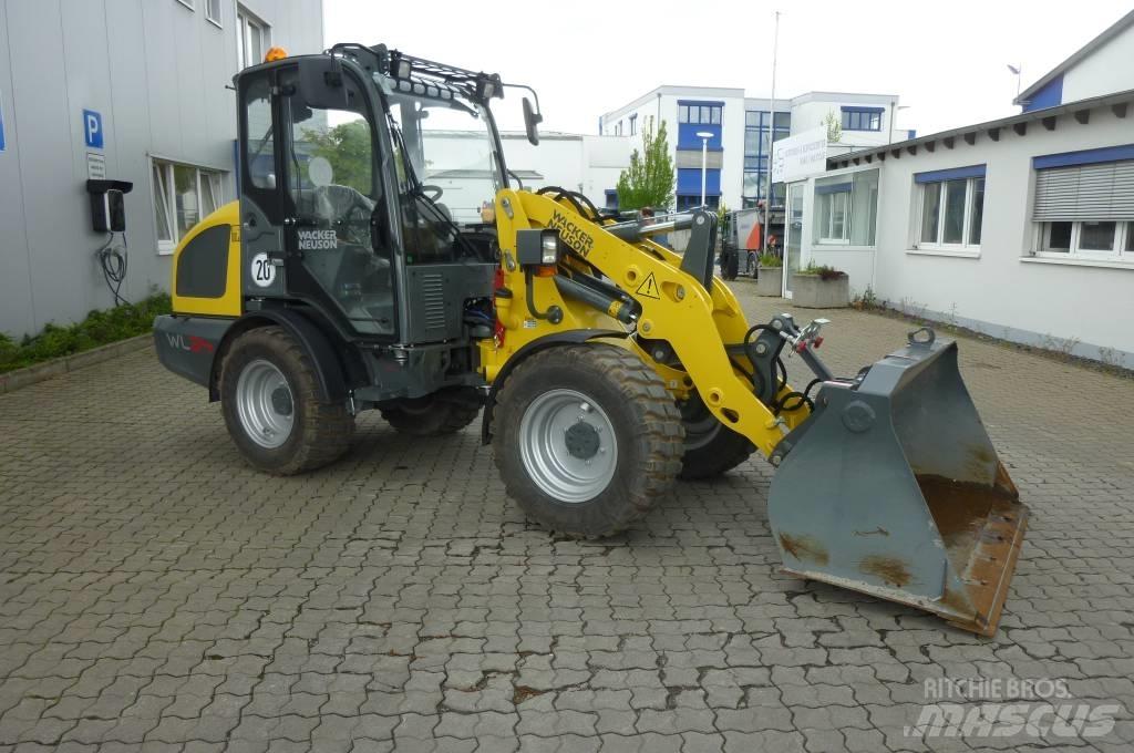 Wacker Neuson WL 34 Iekrāvēji uz riteņiem
