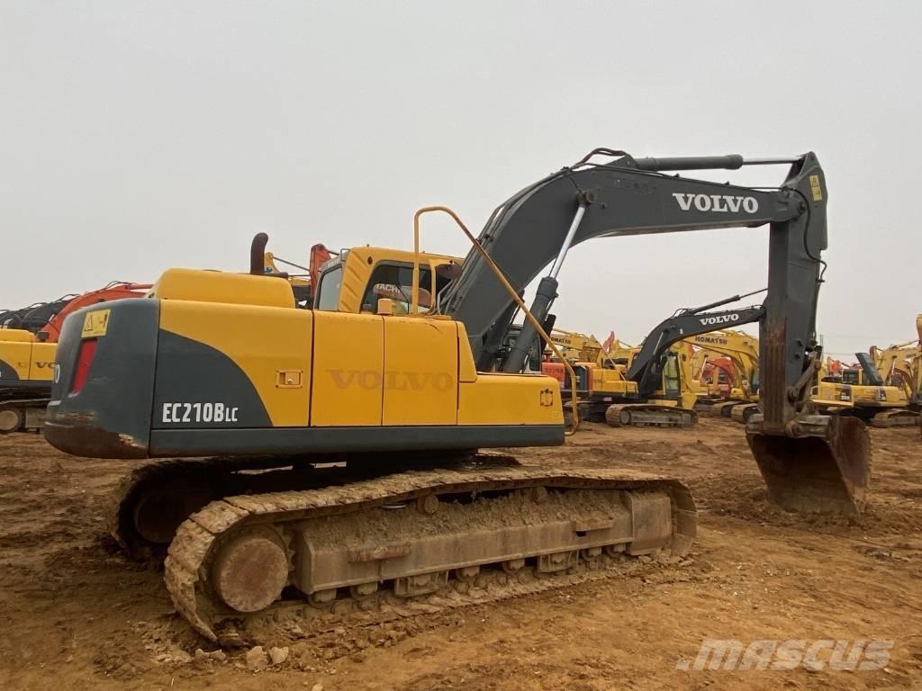 Volvo EC210B Kāpurķēžu ekskavatori