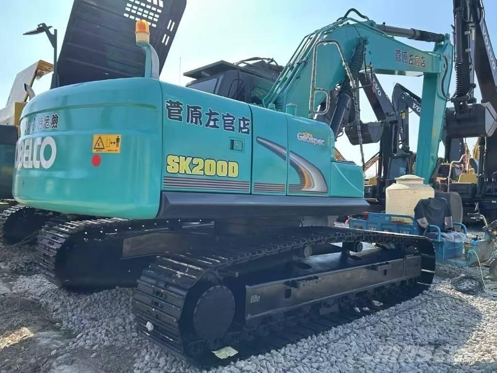 Kobelco SK 200 LC I Kāpurķēžu ekskavatori