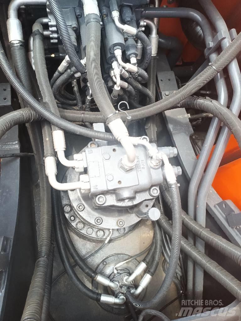 Doosan DX 225LC-9C Kāpurķēžu ekskavatori