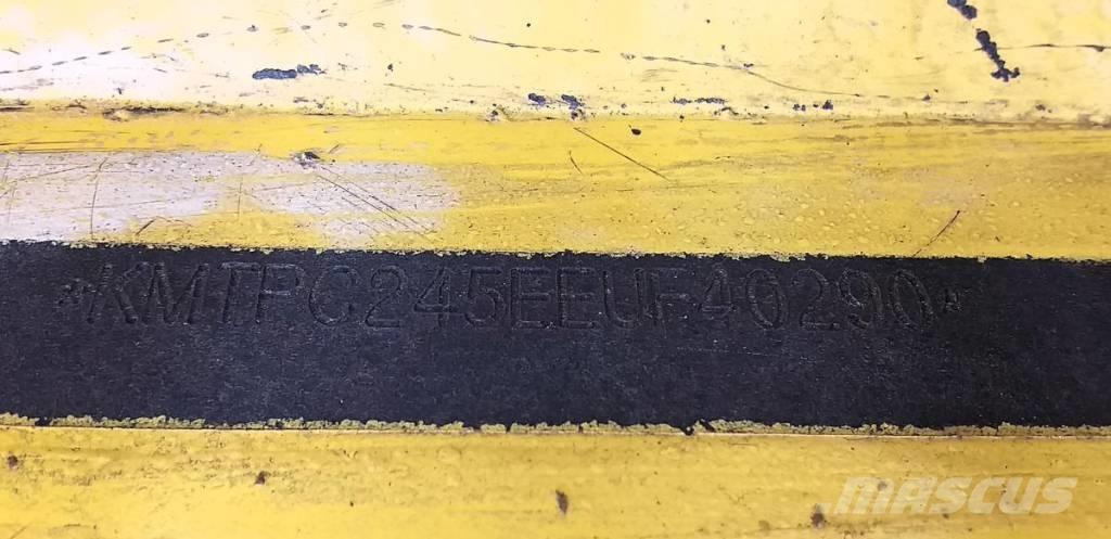 Komatsu PC 138 US-10 Kāpurķēžu ekskavatori