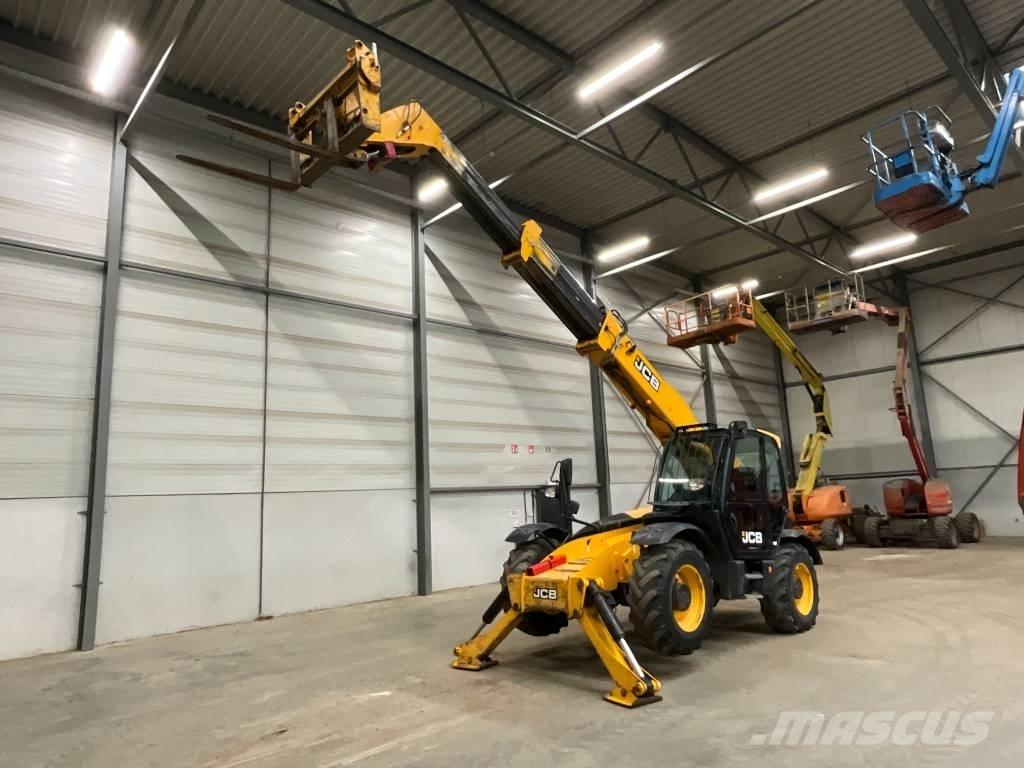 JCB 535-125 Teleskopiskie manipulatori