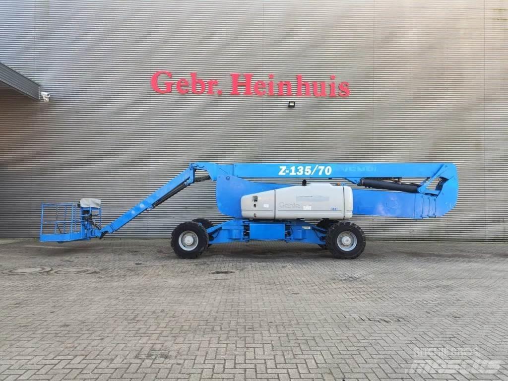 Genie Z-135 Teleskopiskie pacēlāji