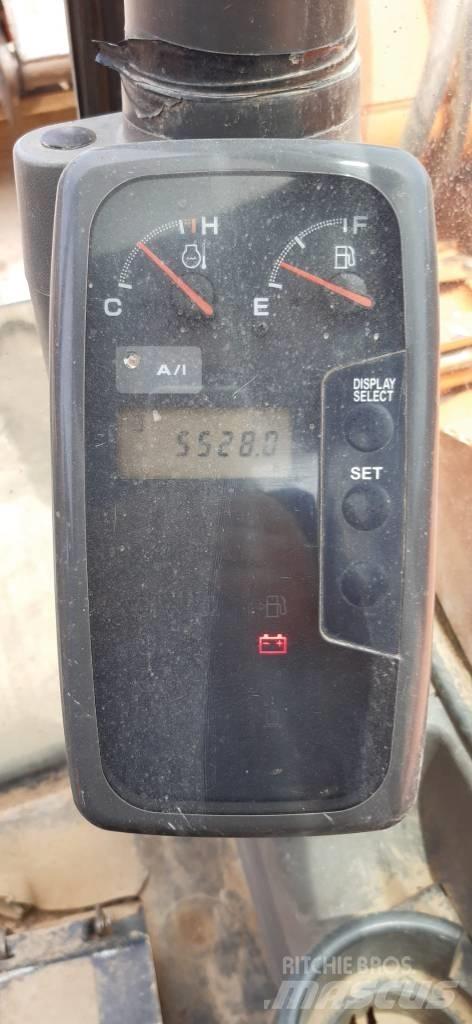 Hitachi ZX 80 SB Vidēja lieluma ekskavatori 7 t - 12 t