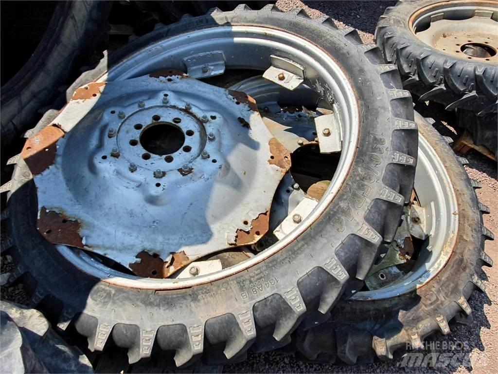 BKT 230/95R44 x2 Riepas, riteņi un diski