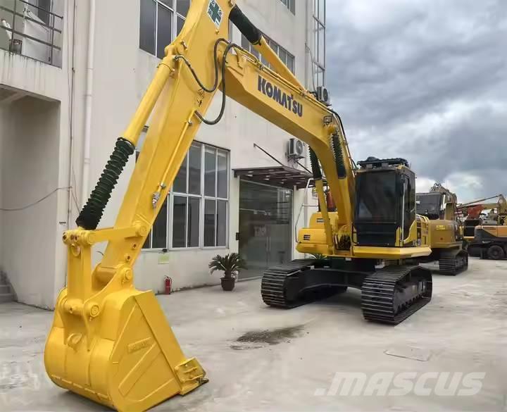 Komatsu PC220-8 Kāpurķēžu ekskavatori