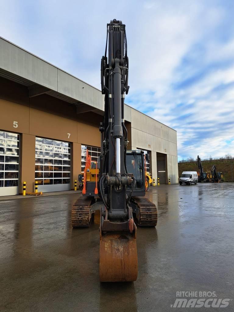Volvo EC 200 EL Kāpurķēžu ekskavatori