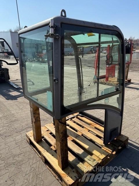 Volvo EC15 C CAB Kabīnes un interjers