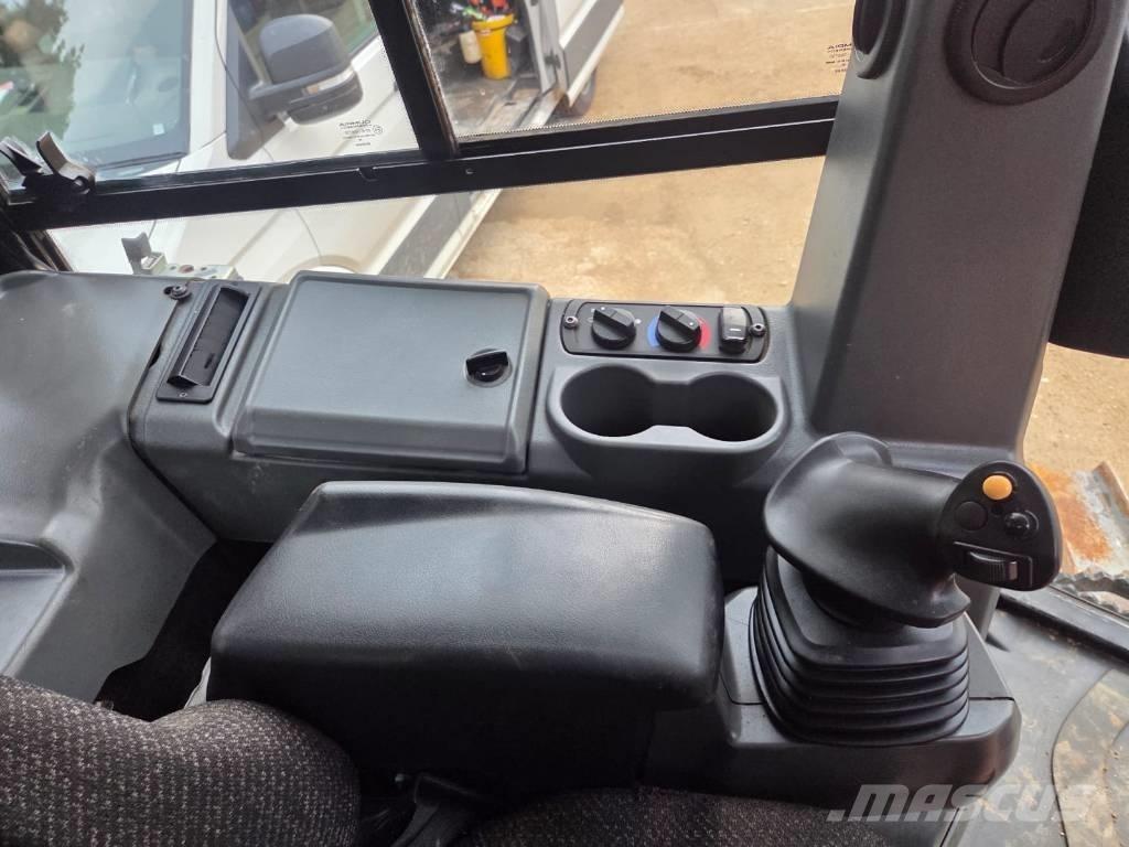 CAT D 5 K 2 LGP Kāpurķēžu buldozeri