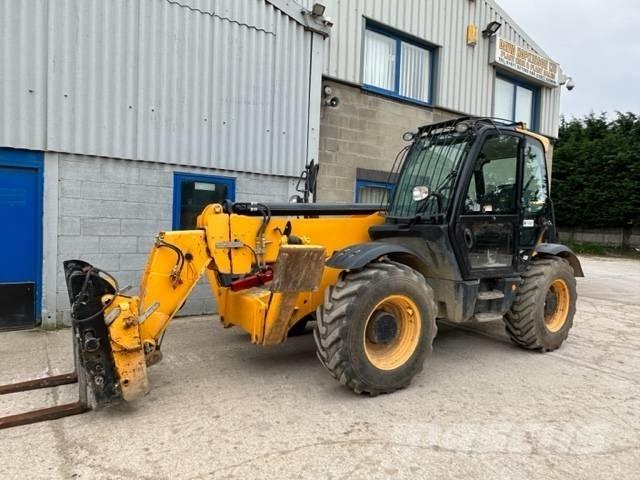JCB 540V 140 Teleskopiskie manipulatori
