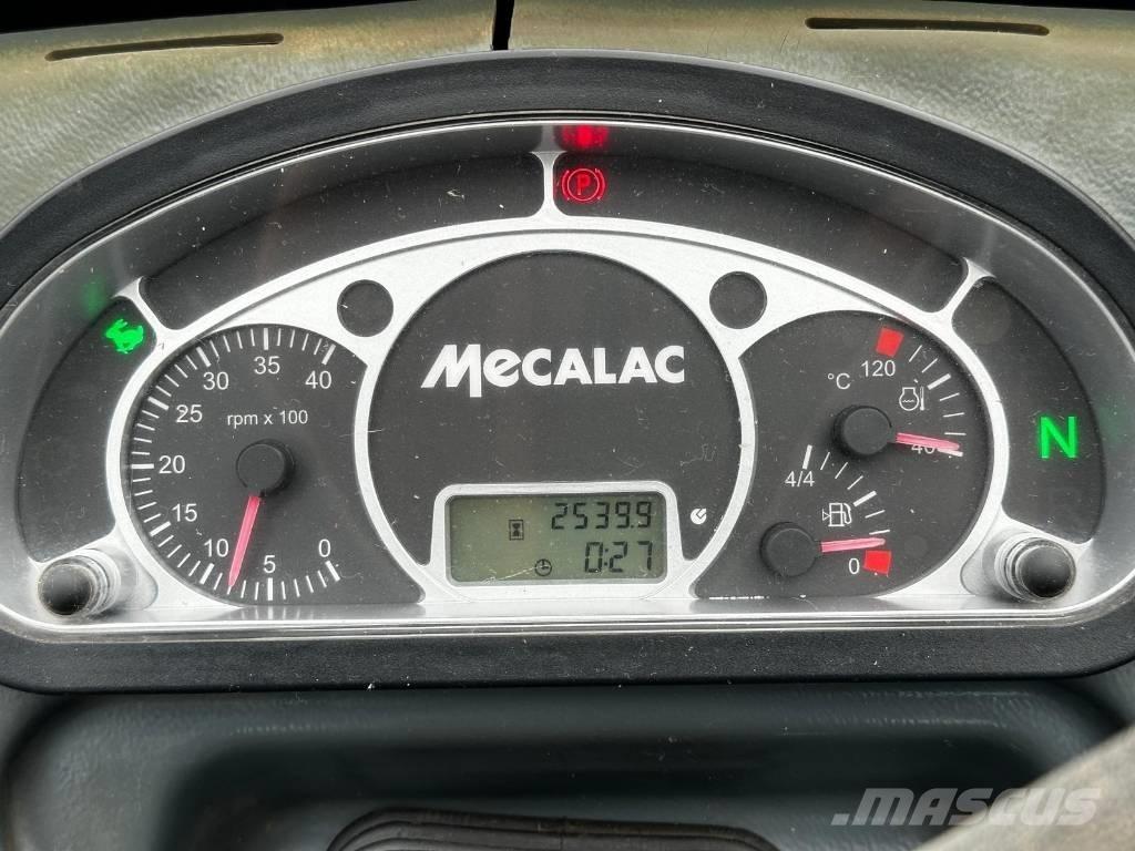 Mecalac AX 850 Iekrāvēji uz riteņiem