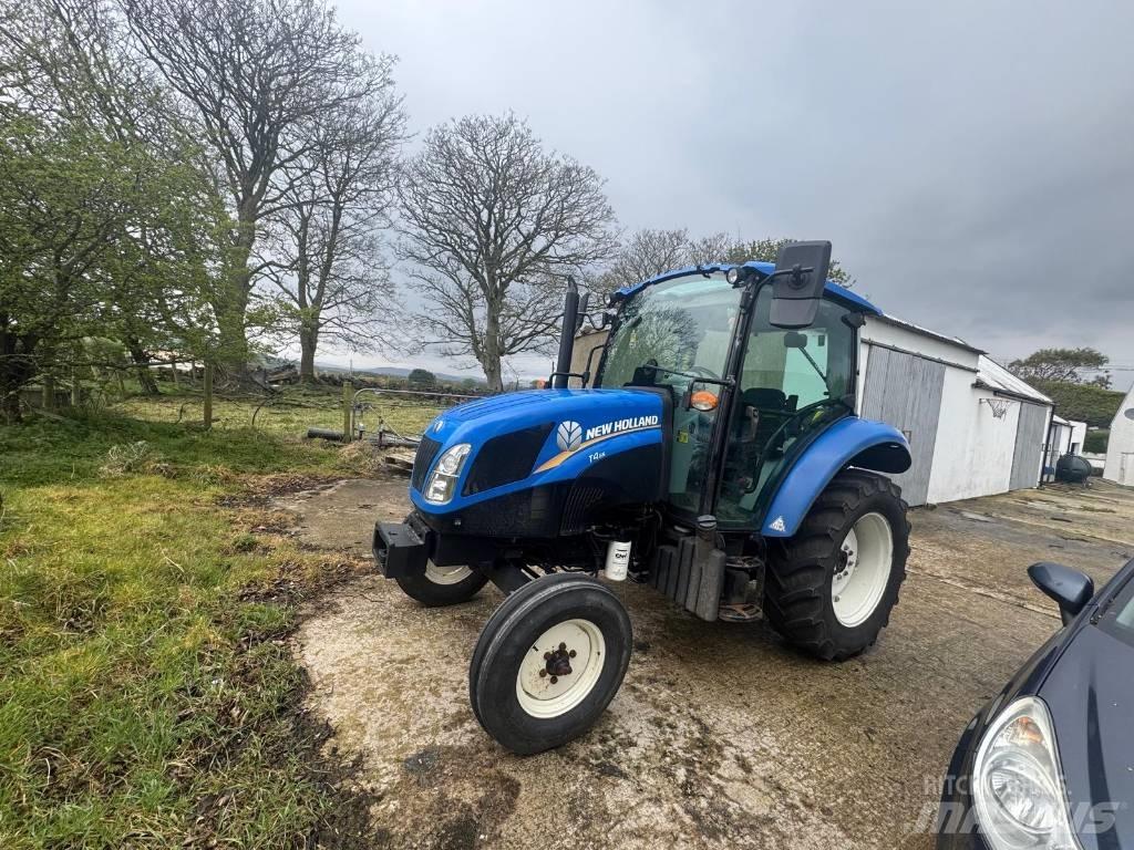 New Holland T 4.65 Traktori