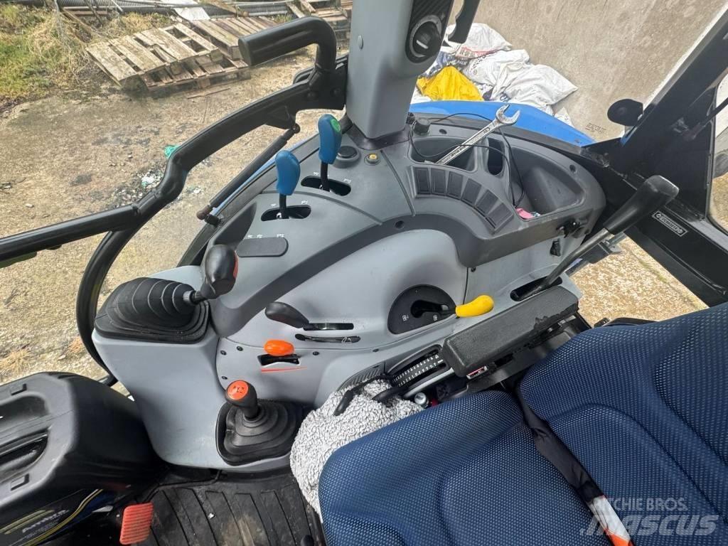 New Holland T 4.65 Traktori