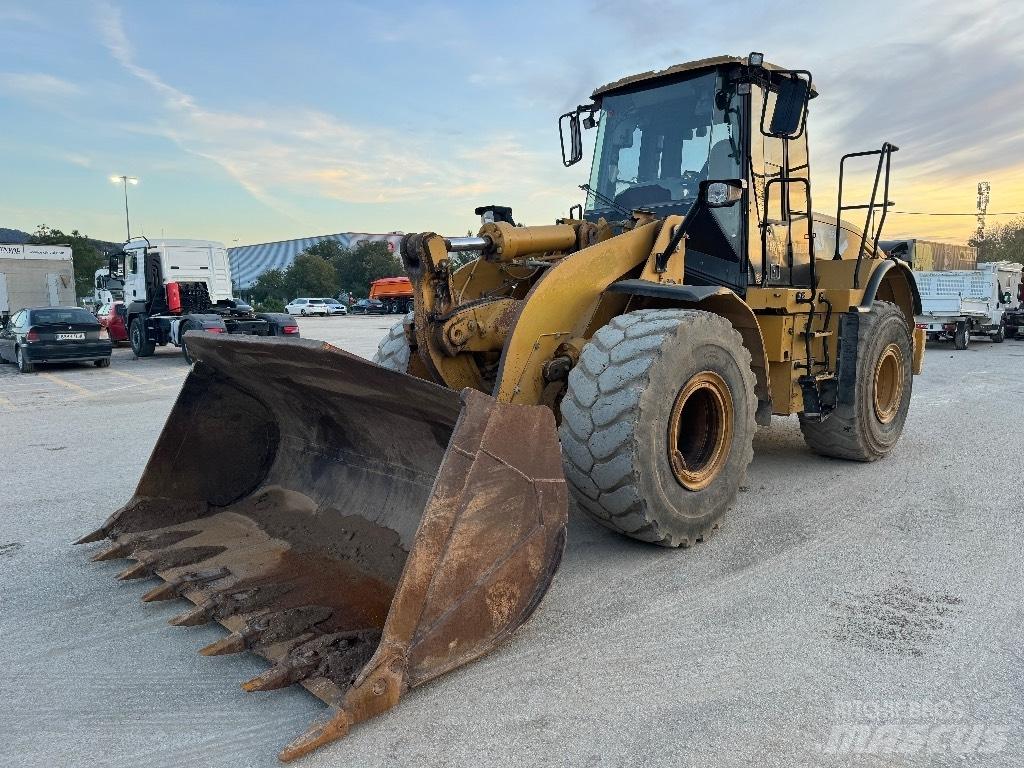 CAT 950H Iekrāvēji uz riteņiem