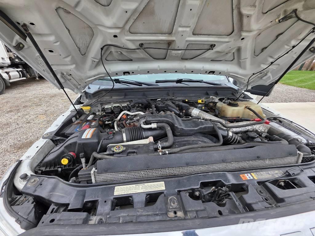 Ford F 550 Pilsētas atkritumvedēji