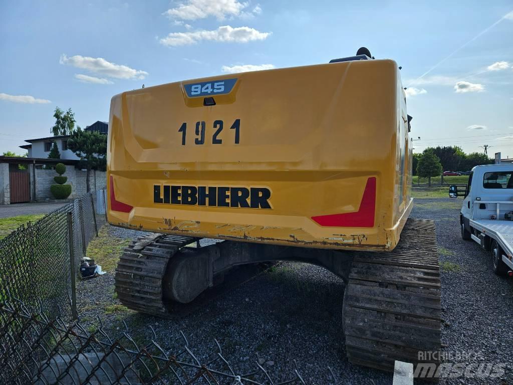 Liebherr R 945 Kāpurķēžu ekskavatori