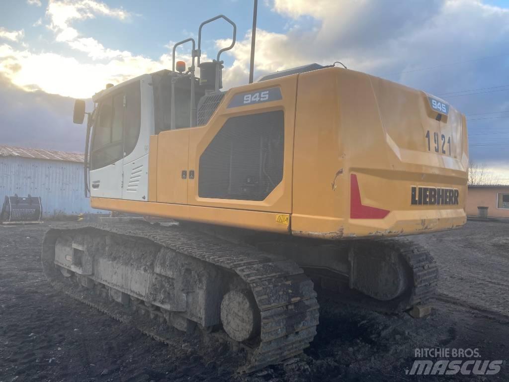 Liebherr R 945 Kāpurķēžu ekskavatori