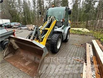 Kramer 380 Iekrāvēji uz riteņiem