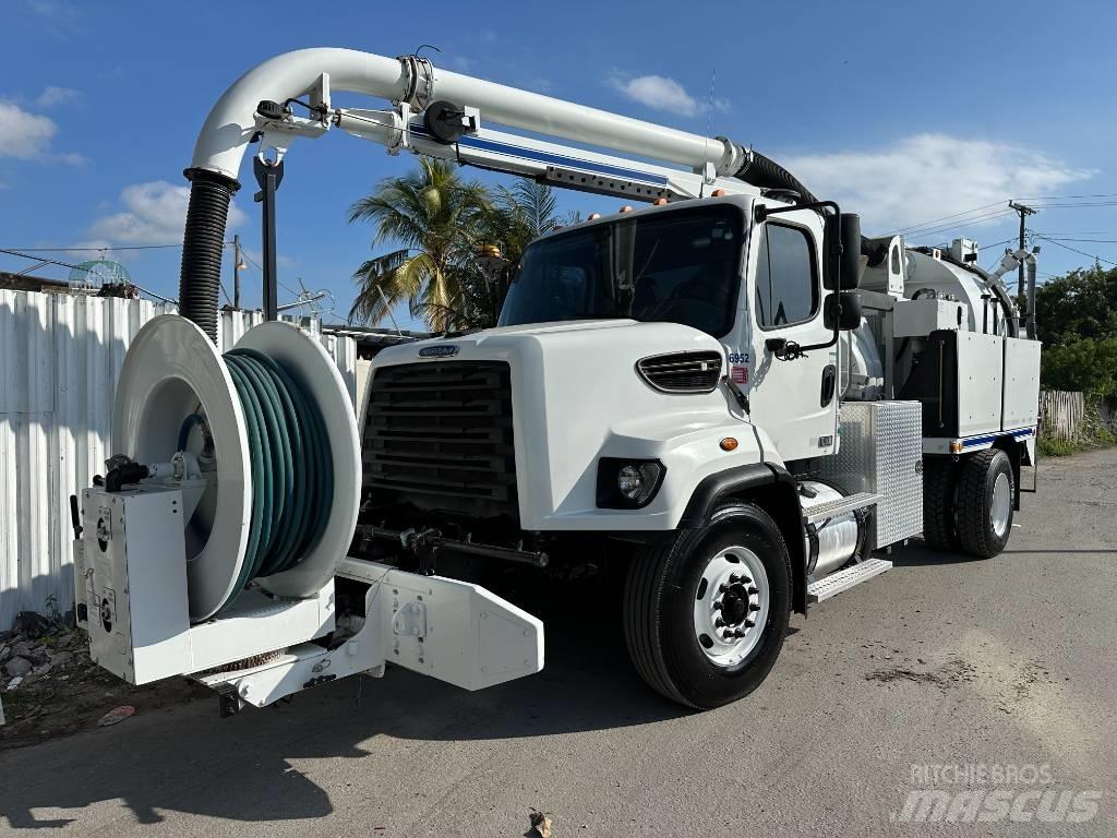 Freightliner 108 SD Kombinētās vakumsūkņa mašīnas