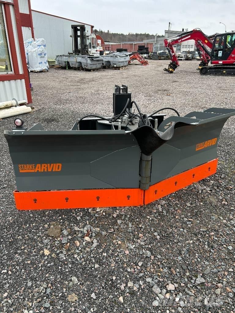 Fjärås 245 vikplog Sniega traktori