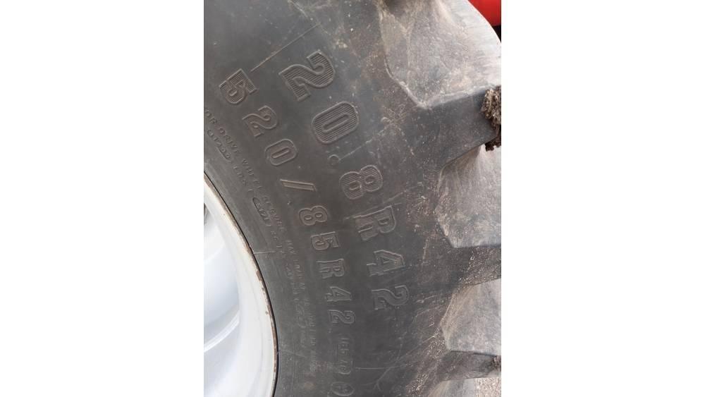 Case IH 8230 Ražas novākšanas kombaini