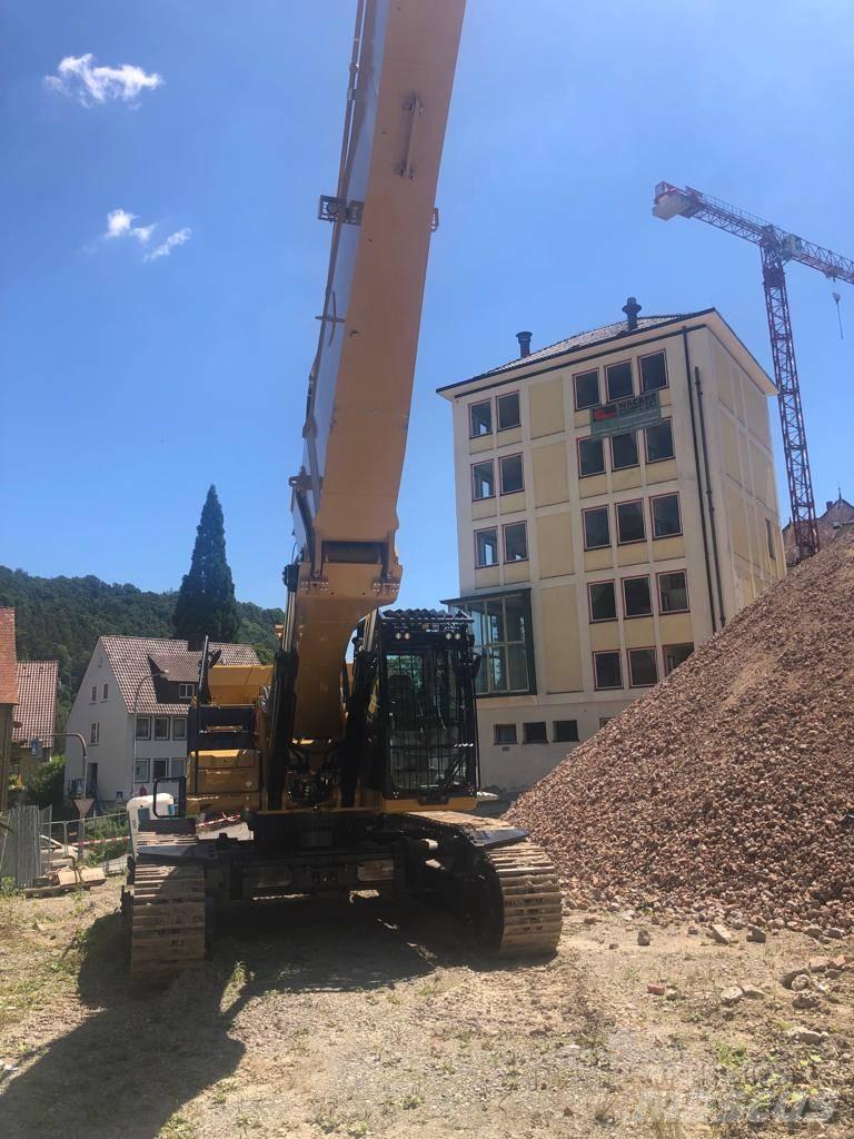 CAT 352 Demontāžas ekskavators