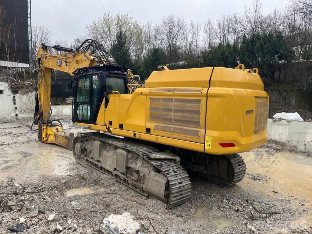CAT 352 Demontāžas ekskavators