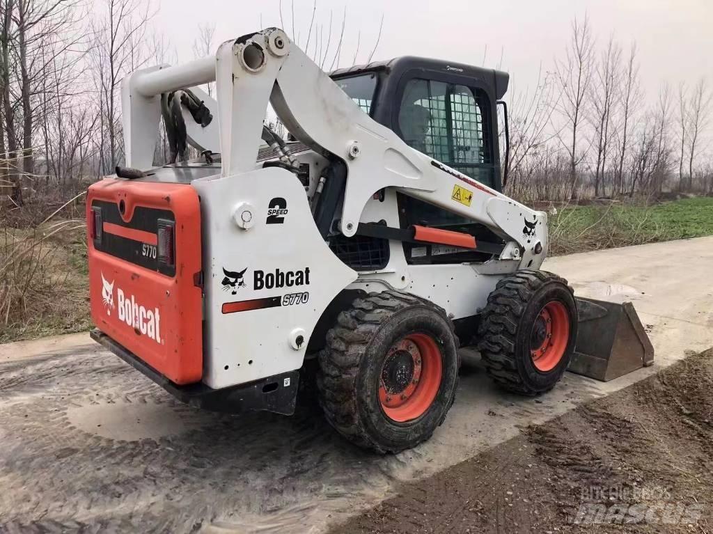 Bobcat S 770 Lietoti riteņu kompaktiekrāvēji