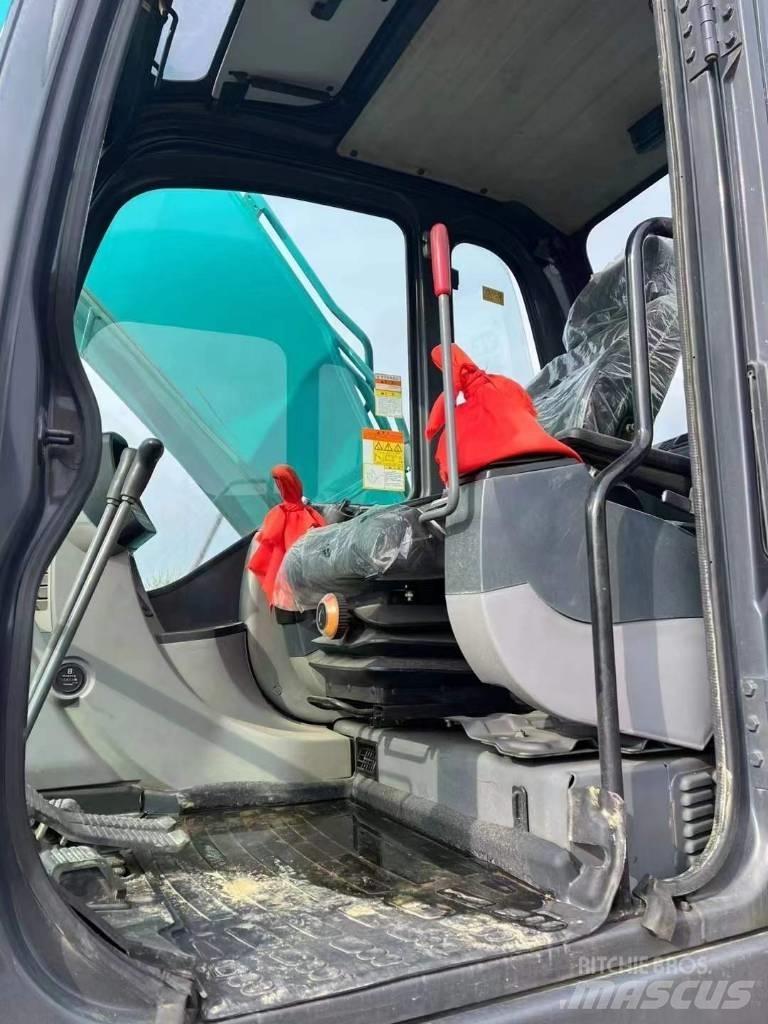 Kobelco SK210 Kāpurķēžu ekskavatori