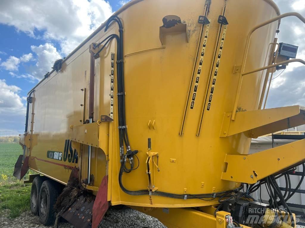 Peecon 1600 CF Lopbarības piekabes