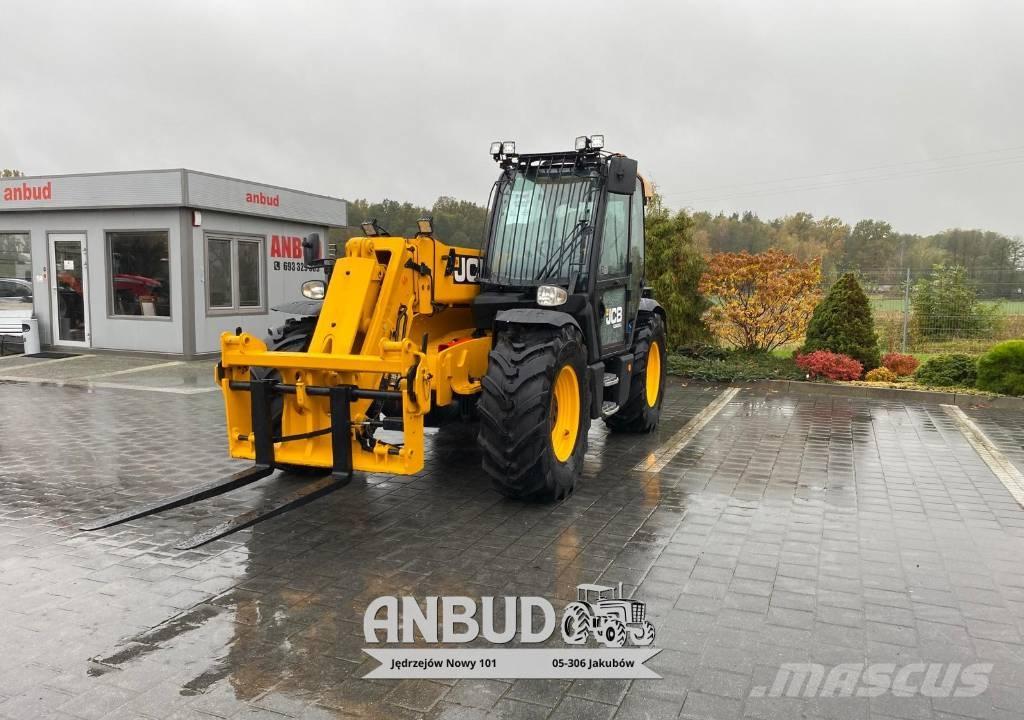 JCB 541-70 Agripro Teleskopiskie riteņu iekrāvēji