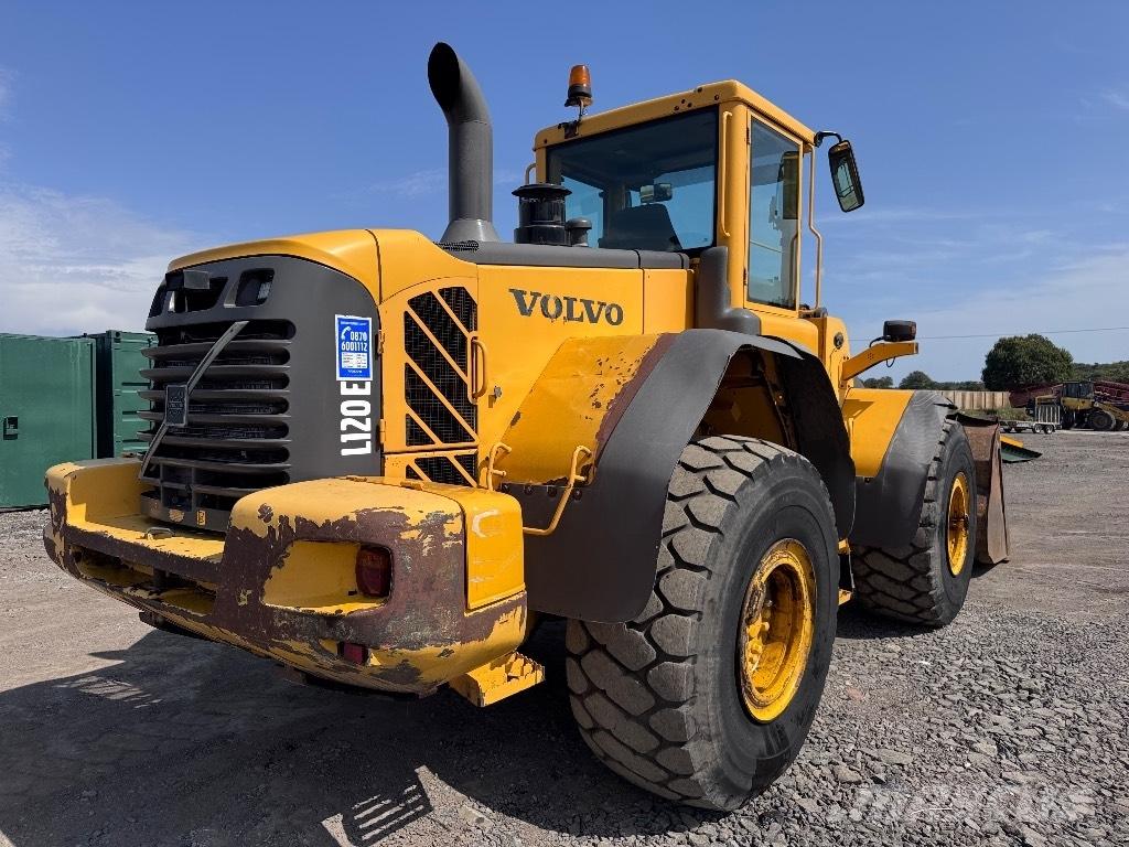 Volvo L 120 E Iekrāvēji uz riteņiem